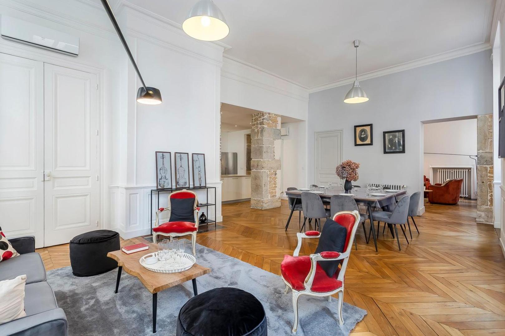Charlie-Meublee Haut De Gamme-Duplex-260M2-Lyon 1 Экстерьер фото