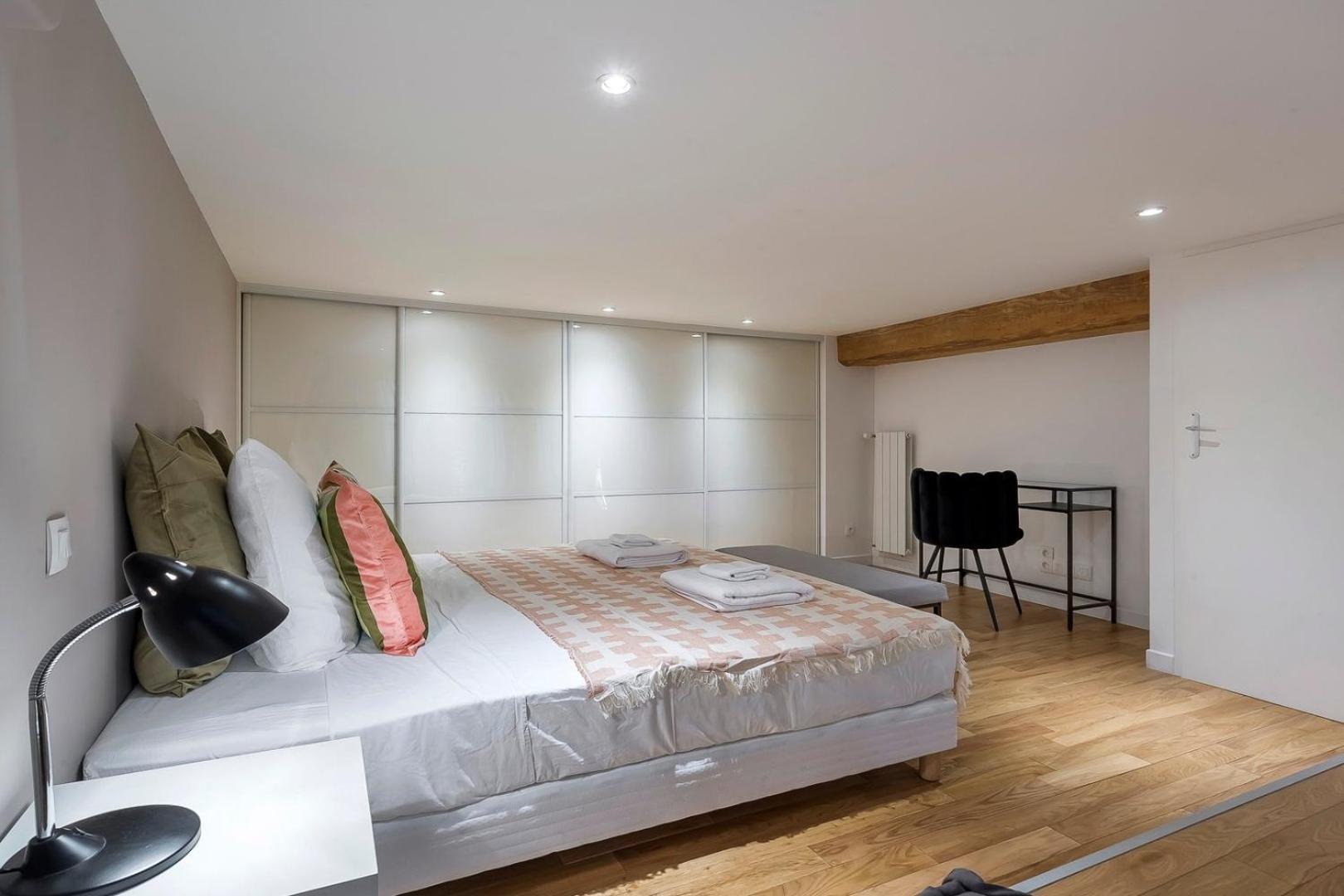 Charlie-Meublee Haut De Gamme-Duplex-260M2-Lyon 1 Экстерьер фото