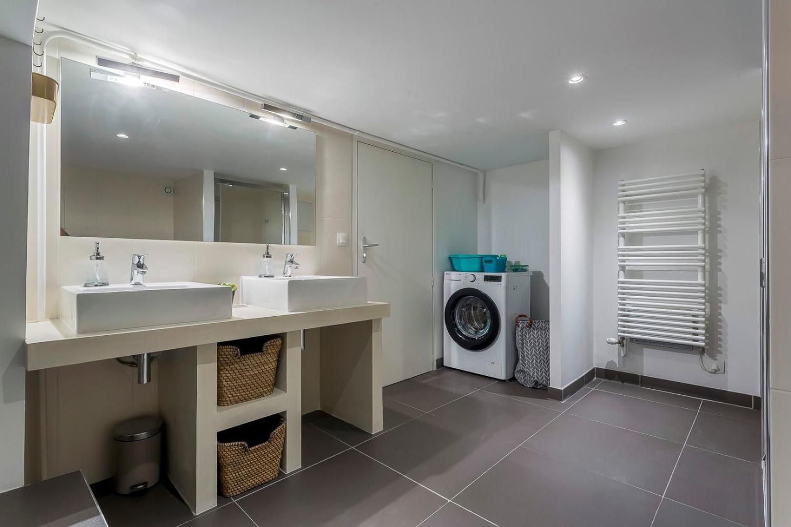 Charlie-Meublee Haut De Gamme-Duplex-260M2-Lyon 1 Экстерьер фото