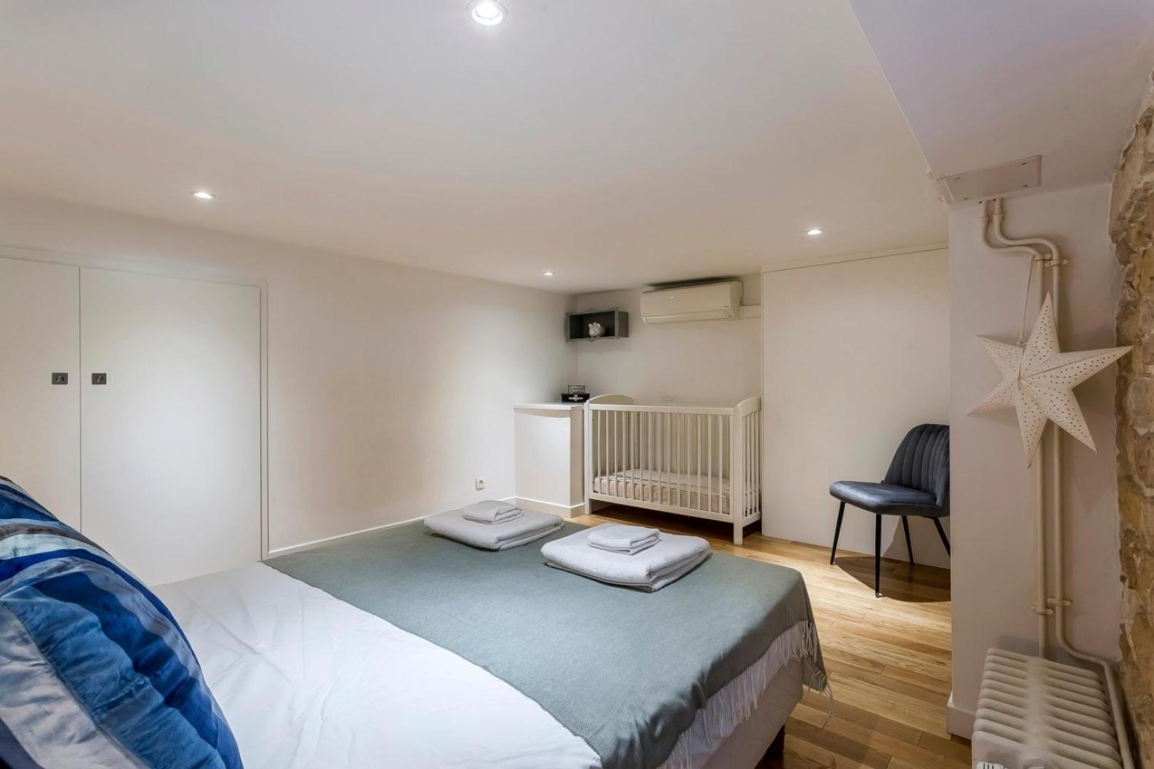 Charlie-Meublee Haut De Gamme-Duplex-260M2-Lyon 1 Экстерьер фото