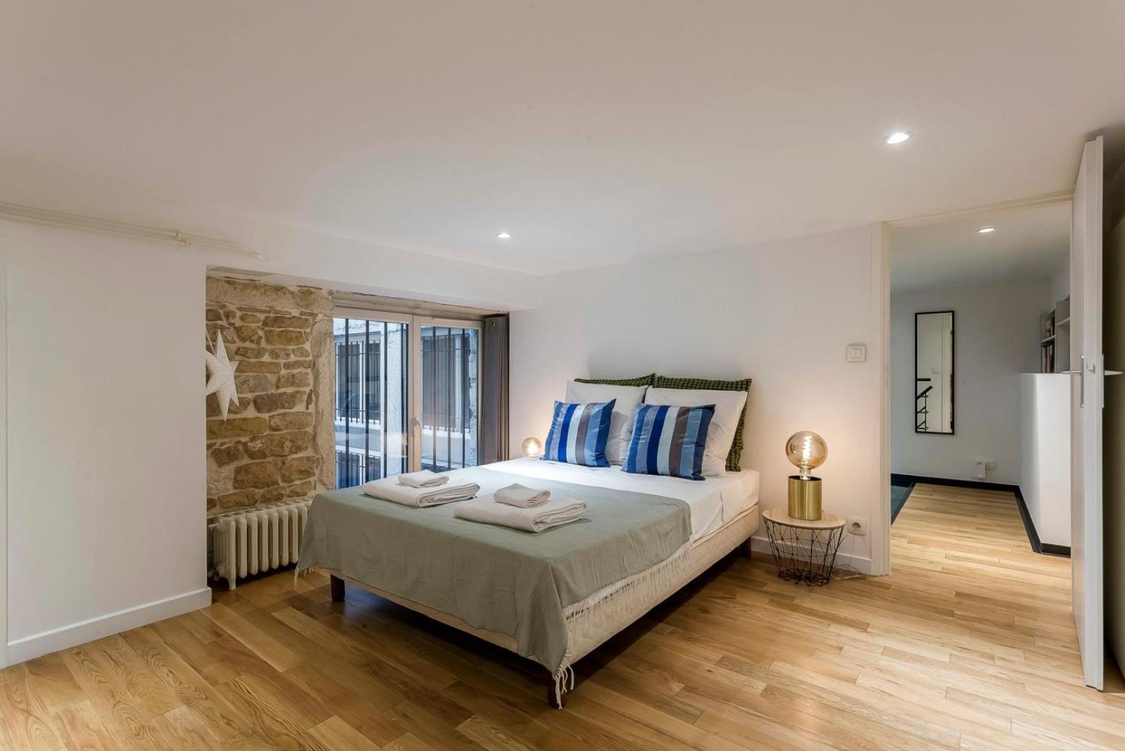 Charlie-Meublee Haut De Gamme-Duplex-260M2-Lyon 1 Экстерьер фото
